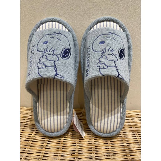 Snoopy 直條紋室內拖鞋 淺藍色款